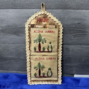 HAWAII Straw Mail Organizer Letter Holder~Wall Hanging 2 Slot Handmade “ALOHA”